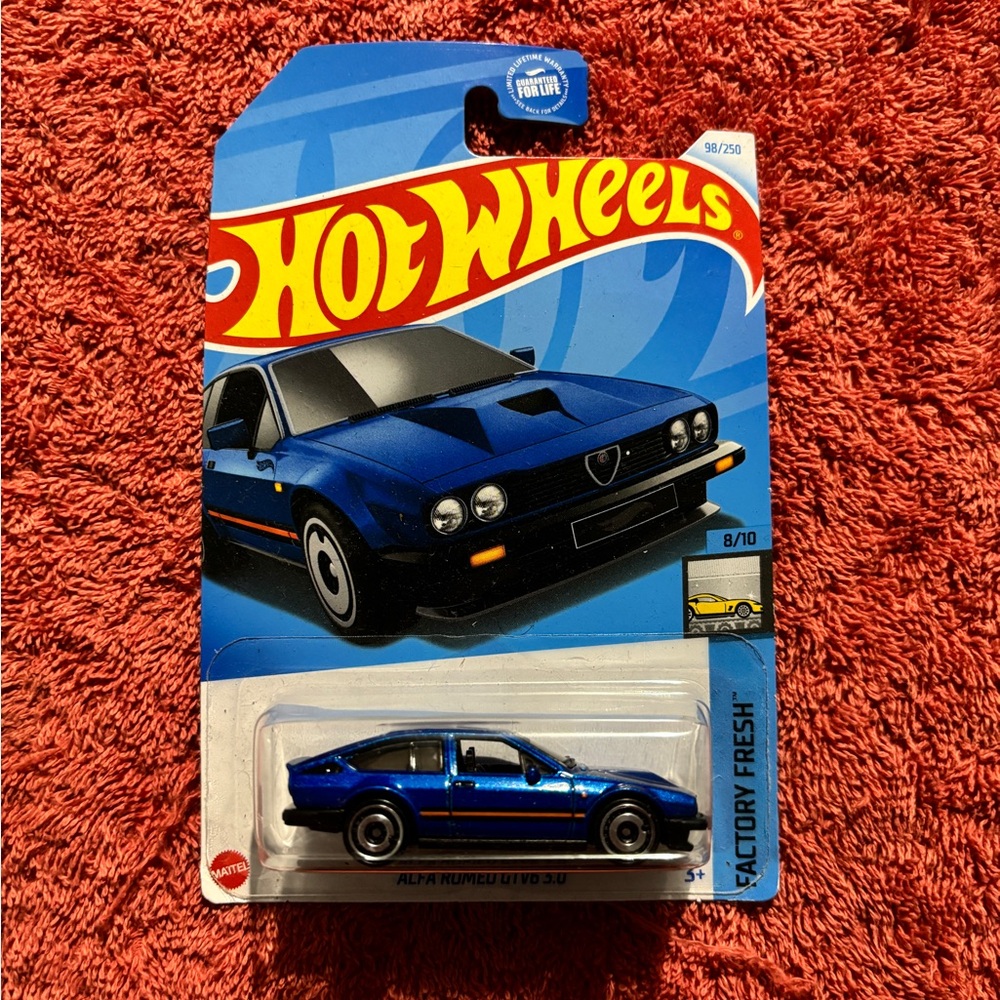 Hot Wheels Alfa Romeo GTV6 3.0